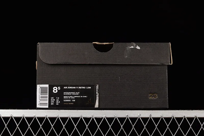 All categories Air Jordan Jordan series basketball shoes Air Jordan 11 F version Air Jordan 11 Low "Carolina" AJ11 Joe 11 white and blue first layer genuine carbon 528895-106
